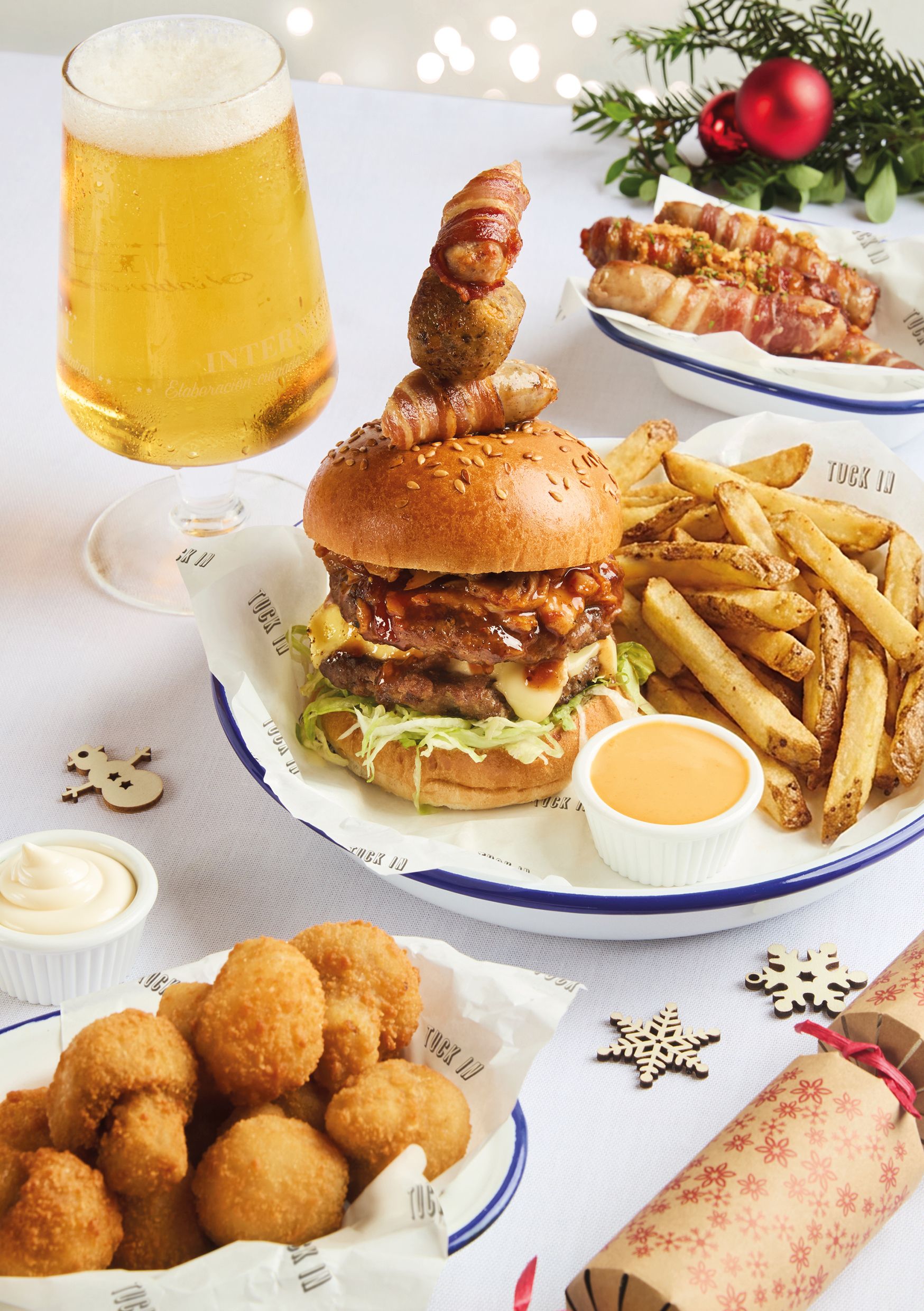 Festive Lunch & Dinner at The Sailmaker in Gosport